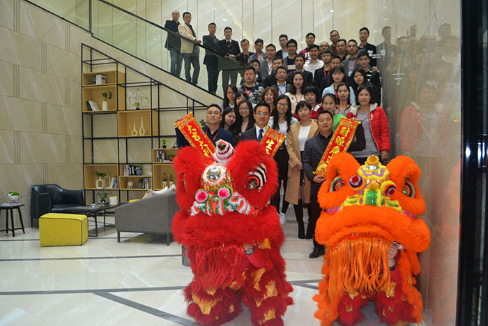 9001cc金沙新年开工，2017撸起袖子拼命干！